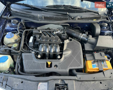 Синій Фольксваген Гольф, об'ємом двигуна 1.6 л та пробігом 200 тис. км за 4350 $, фото 11 на Automoto.ua