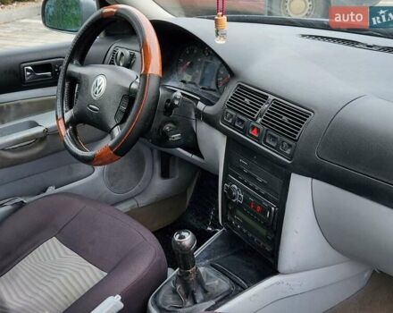 Синий Фольксваген Гольф, объемом двигателя 1.9 л и пробегом 354 тыс. км за 1150 $, фото 12 на Automoto.ua