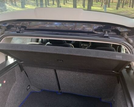 Синий Фольксваген Гольф, объемом двигателя 1.6 л и пробегом 207 тыс. км за 4500 $, фото 6 на Automoto.ua