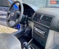 Синій Фольксваген Гольф, об'ємом двигуна 1.39 л та пробігом 302 тис. км за 2950 $, фото 28 на Automoto.ua