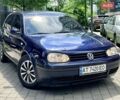 Синий Фольксваген Гольф, объемом двигателя 1.39 л и пробегом 280 тыс. км за 2750 $, фото 1 на Automoto.ua