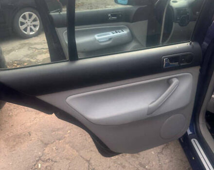 Фольксваген Гольф 2000 в Хмельницком на Automoto.ua Синий Фольксваген Гольф, объемом двигателя 1.6 л и пробегом 100 тыс. км за 5500 $, фото 7 на Automoto.ua