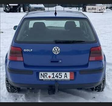 Синий Фольксваген Гольф, объемом двигателя 1.6 л и пробегом 137 тыс. км за 5300 $, фото 3 на Automoto.ua