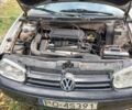 Синий Фольксваген Гольф, объемом двигателя 1.6 л и пробегом 420 тыс. км за 2500 $, фото 4 на Automoto.ua