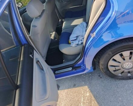 Синій Фольксваген Гольф, об'ємом двигуна 1.6 л та пробігом 221 тис. км за 3500 $, фото 3 на Automoto.ua