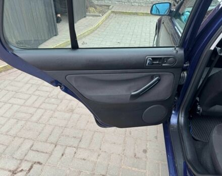 Синий Фольксваген Гольф, объемом двигателя 1.4 л и пробегом 246 тыс. км за 5000 $, фото 15 на Automoto.ua