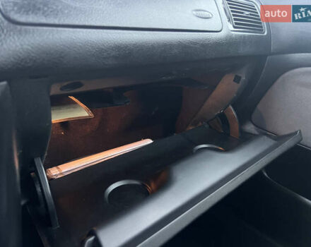 Синий Фольксваген Гольф, объемом двигателя 1.6 л и пробегом 192 тыс. км за 3999 $, фото 21 на Automoto.ua