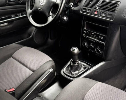 Синий Фольксваген Гольф, объемом двигателя 1.39 л и пробегом 200 тыс. км за 3699 $, фото 12 на Automoto.ua