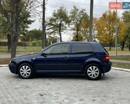 Синий Фольксваген Гольф, объемом двигателя 1.39 л и пробегом 233 тыс. км за 3850 $, фото 21 на Automoto.ua