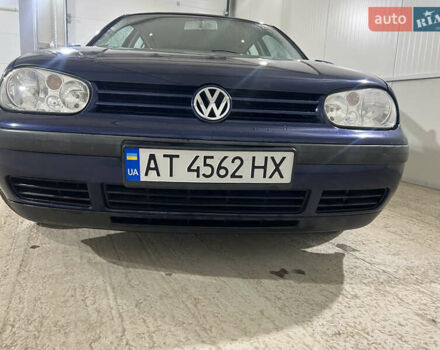 Синій Фольксваген Гольф, об'ємом двигуна 1.39 л та пробігом 169 тис. км за 4000 $, фото 3 на Automoto.ua