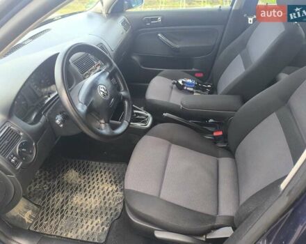 Синій Фольксваген Гольф, об'ємом двигуна 1.6 л та пробігом 220 тис. км за 3850 $, фото 14 на Automoto.ua