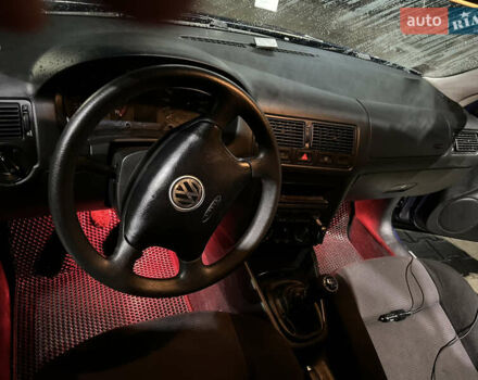 Синій Фольксваген Гольф, об'ємом двигуна 1.39 л та пробігом 169 тис. км за 4000 $, фото 73 на Automoto.ua