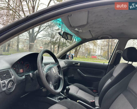 Синий Фольксваген Гольф, объемом двигателя 1.9 л и пробегом 337 тыс. км за 2850 $, фото 32 на Automoto.ua