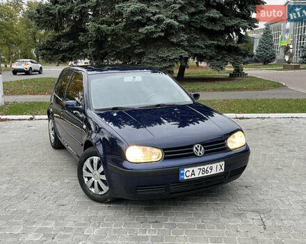 Синий Фольксваген Гольф, объемом двигателя 1.39 л и пробегом 233 тыс. км за 3850 $, фото 9 на Automoto.ua