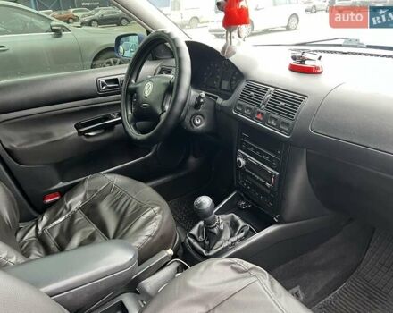 Синий Фольксваген Гольф, объемом двигателя 1.39 л и пробегом 218 тыс. км за 4200 $, фото 11 на Automoto.ua