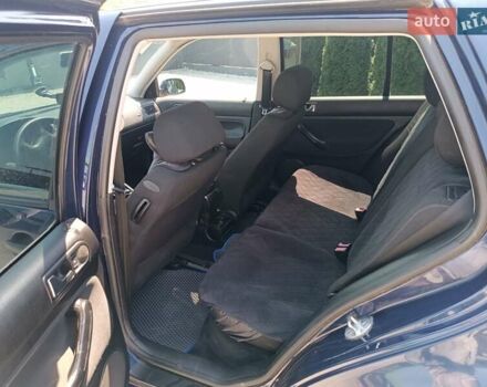 Синій Фольксваген Гольф, об'ємом двигуна 1.6 л та пробігом 182 тис. км за 4350 $, фото 8 на Automoto.ua