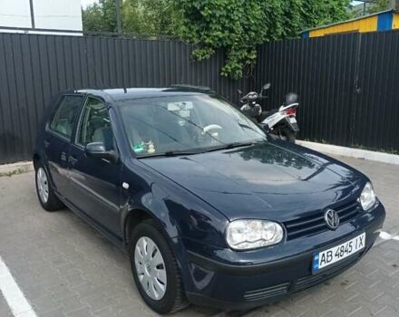 Синій Фольксваген Гольф, об'ємом двигуна 1.39 л та пробігом 325 тис. км за 3500 $, фото 2 на Automoto.ua