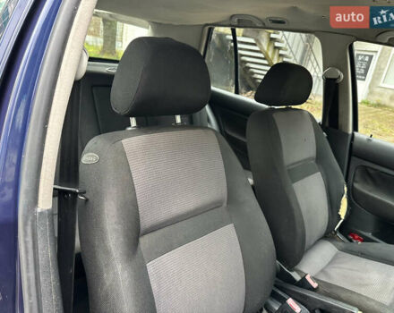 Синий Фольксваген Гольф, объемом двигателя 1.9 л и пробегом 337 тыс. км за 2850 $, фото 49 на Automoto.ua