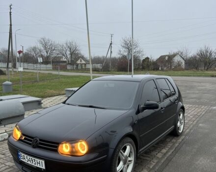 Синий Фольксваген Гольф, объемом двигателя 2 л и пробегом 286 тыс. км за 4450 $, фото 2 на Automoto.ua