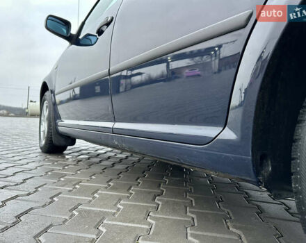 Синий Фольксваген Гольф, объемом двигателя 1.39 л и пробегом 210 тыс. км за 4000 $, фото 13 на Automoto.ua