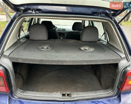 Синий Фольксваген Гольф, объемом двигателя 1.9 л и пробегом 337 тыс. км за 2850 $, фото 47 на Automoto.ua