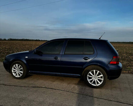 Синий Фольксваген Гольф, объемом двигателя 1.6 л и пробегом 224 тыс. км за 5500 $, фото 1 на Automoto.ua