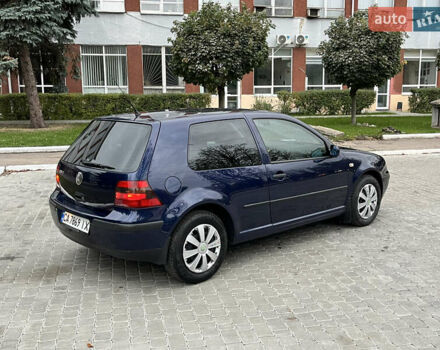 Синий Фольксваген Гольф, объемом двигателя 1.39 л и пробегом 233 тыс. км за 3850 $, фото 32 на Automoto.ua