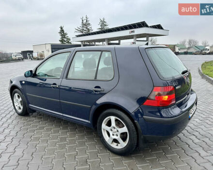 Синий Фольксваген Гольф, объемом двигателя 1.39 л и пробегом 210 тыс. км за 4000 $, фото 9 на Automoto.ua