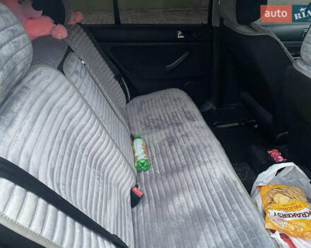 Синій Фольксваген Гольф, об'ємом двигуна 1.6 л та пробігом 226 тис. км за 4500 $, фото 9 на Automoto.ua