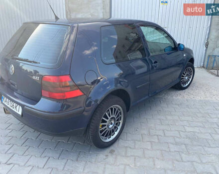 Синий Фольксваген Гольф, объемом двигателя 1.6 л и пробегом 135 тыс. км за 4800 $, фото 5 на Automoto.ua