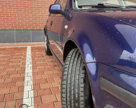 Синій Фольксваген Гольф, об'ємом двигуна 1.39 л та пробігом 410 тис. км за 3200 $, фото 2 на Automoto.ua