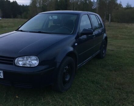 Синий Фольксваген Гольф, объемом двигателя 1.6 л и пробегом 363 тыс. км за 3500 $, фото 1 на Automoto.ua