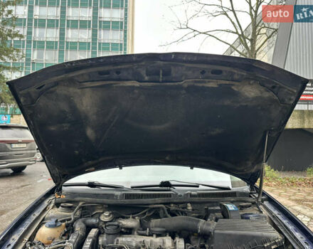 Синий Фольксваген Гольф, объемом двигателя 1.9 л и пробегом 337 тыс. км за 2850 $, фото 59 на Automoto.ua