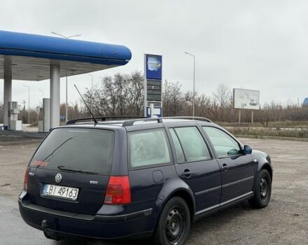 Синий Фольксваген Гольф, объемом двигателя 1.9 л и пробегом 300 тыс. км за 1900 $, фото 4 на Automoto.ua