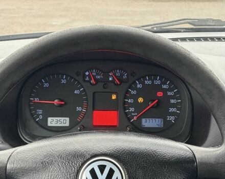 Синий Фольксваген Гольф, объемом двигателя 1.9 л и пробегом 300 тыс. км за 1900 $, фото 14 на Automoto.ua