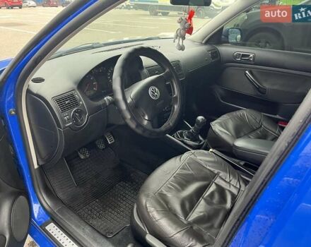 Синий Фольксваген Гольф, объемом двигателя 1.39 л и пробегом 218 тыс. км за 4200 $, фото 12 на Automoto.ua