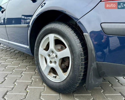 Синий Фольксваген Гольф, объемом двигателя 1.39 л и пробегом 210 тыс. км за 4000 $, фото 14 на Automoto.ua