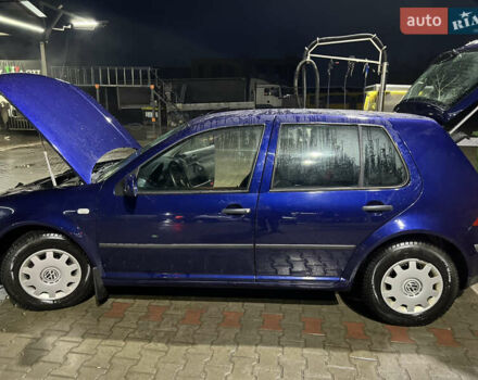 Синій Фольксваген Гольф, об'ємом двигуна 1.39 л та пробігом 169 тис. км за 4000 $, фото 50 на Automoto.ua