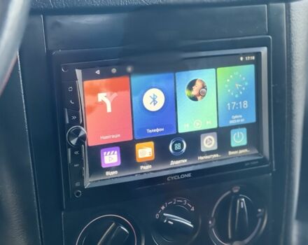 Синий Фольксваген Гольф, объемом двигателя 1.4 л и пробегом 410 тыс. км за 3500 $, фото 14 на Automoto.ua