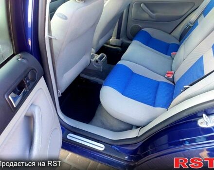 Фольксваген Гольф 2001 в Новорад-Волынском на Automoto.ua Синий Фольксваген Гольф, объемом двигателя 1.4 л и пробегом 220 тыс. км за 3850 $, фото 5 на Automoto.ua