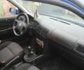 Синий Фольксваген Гольф, объемом двигателя 1.39 л и пробегом 212 тыс. км за 2500 $, фото 1 на Automoto.ua
