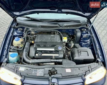 Синий Фольксваген Гольф, объемом двигателя 1.39 л и пробегом 210 тыс. км за 4000 $, фото 45 на Automoto.ua