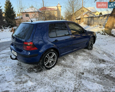 Синій Фольксваген Гольф, об'ємом двигуна 1.39 л та пробігом 200 тис. км за 3900 $, фото 3 на Automoto.ua