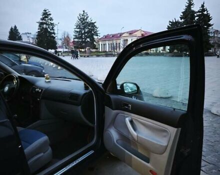 Синій Фольксваген Гольф, об'ємом двигуна 1.39 л та пробігом 325 тис. км за 3500 $, фото 22 на Automoto.ua