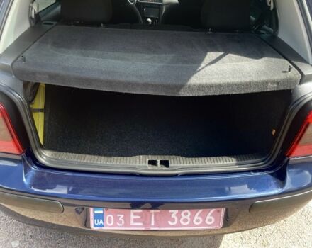 Синий Фольксваген Гольф, объемом двигателя 1.6 л и пробегом 230 тыс. км за 4199 $, фото 13 на Automoto.ua