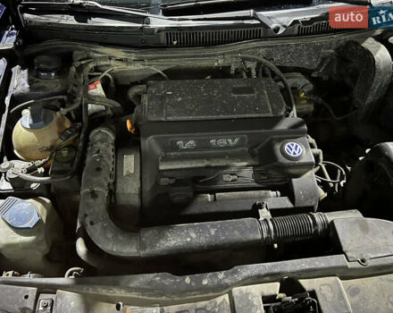 Синій Фольксваген Гольф, об'ємом двигуна 1.39 л та пробігом 169 тис. км за 4000 $, фото 55 на Automoto.ua