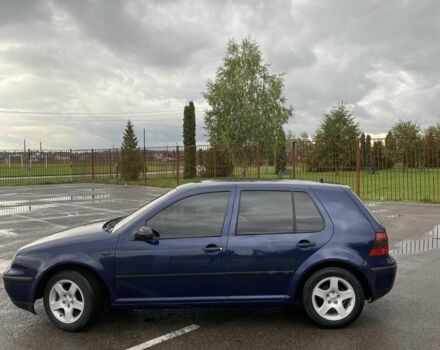 Синий Фольксваген Гольф, объемом двигателя 1.6 л и пробегом 347 тыс. км за 3050 $, фото 3 на Automoto.ua