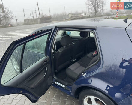 Синий Фольксваген Гольф, объемом двигателя 1.39 л и пробегом 210 тыс. км за 3450 $, фото 11 на Automoto.ua