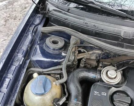 Синий Фольксваген Гольф, объемом двигателя 1.9 л и пробегом 210 тыс. км за 4400 $, фото 8 на Automoto.ua