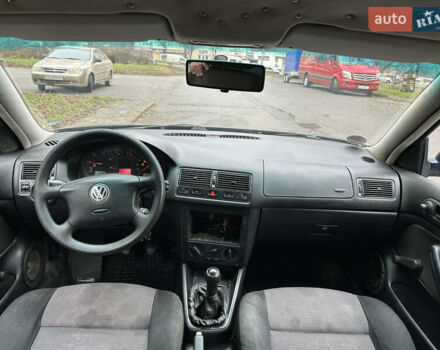 Синий Фольксваген Гольф, объемом двигателя 1.9 л и пробегом 337 тыс. км за 2850 $, фото 37 на Automoto.ua